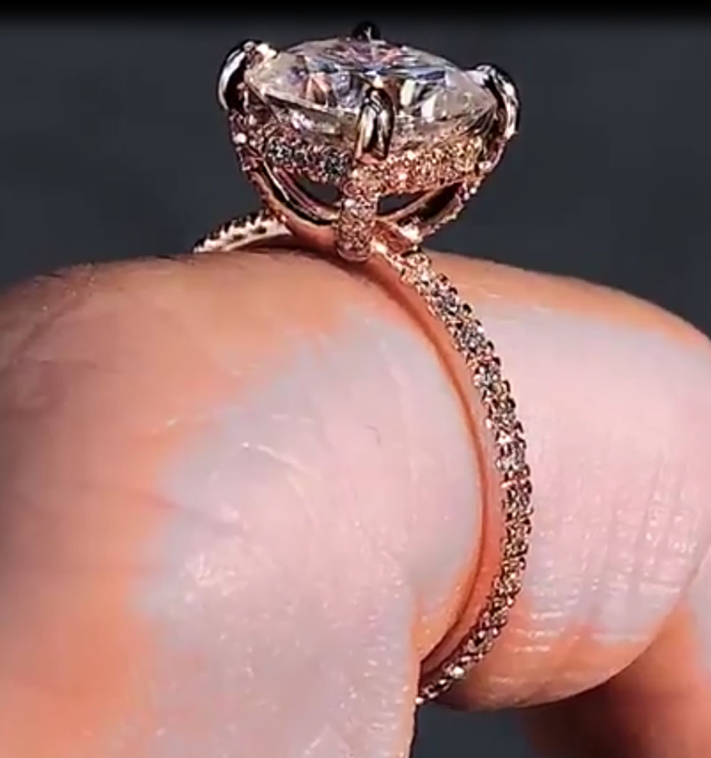 Custom Solid 14K Rose Gold Wom - Moissanite Engagement Ring 1 Carat recension och pris