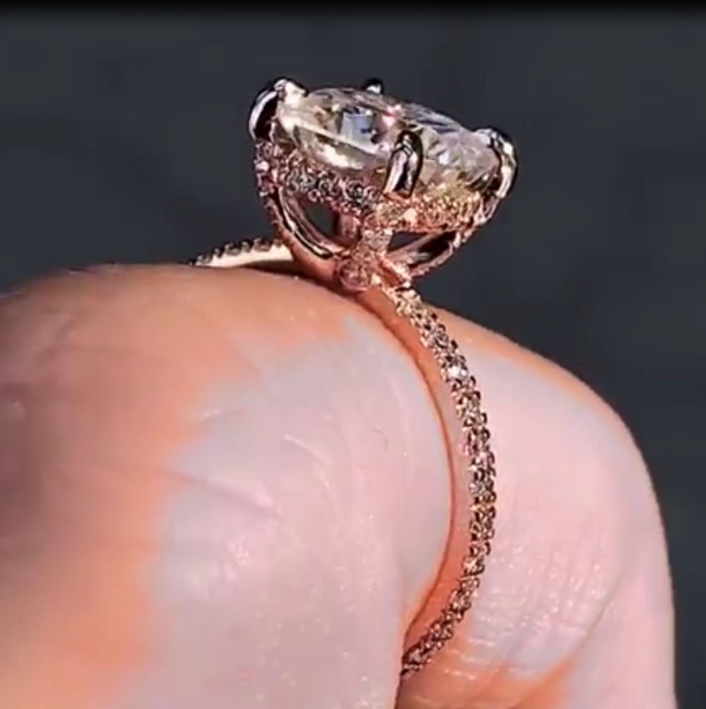 Custom Solid 14K Rose Gold Wom - Moissanite Engagement Ring 1 Carat recension och pris