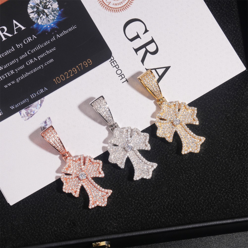 Iced Out Moissanite Gothic Cro - Cross Pendant Necklace Gold recension och pris
