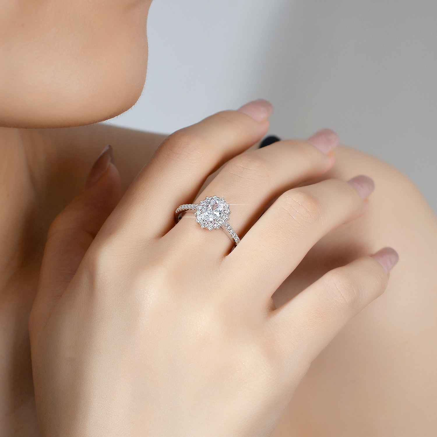Alien Moissanite Ring for Wome - Moissanite Engagement Ring 1 Carat recension och pris
