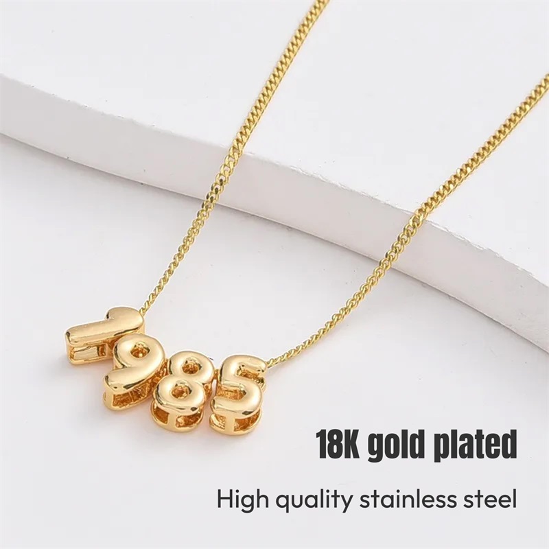 Personalized 3D Bubble Letter  - Initial Letter Necklace 18K Gold recension och pris