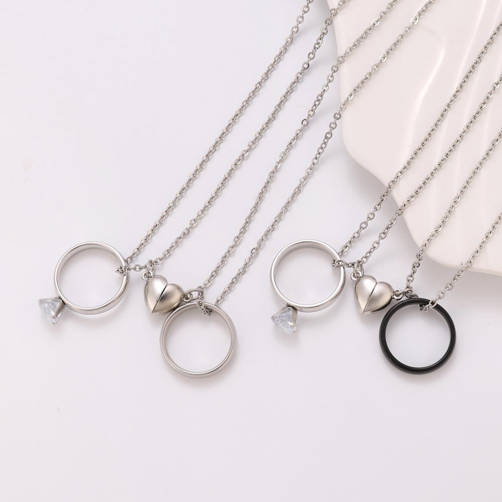 Ring Pendant Necklace Love Mag - Magnetic Couple Matching Necklaces recension och pris