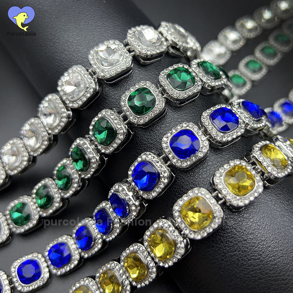 Brilliant Multi Colors Iced Ou - Cuban Link Chain 12Mm recension och pris