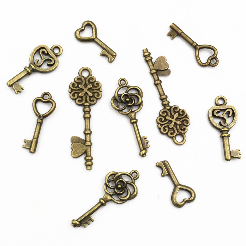 40pcs Key Charms Pendants Anti - Heart Locket Necklace Photo recension och pris