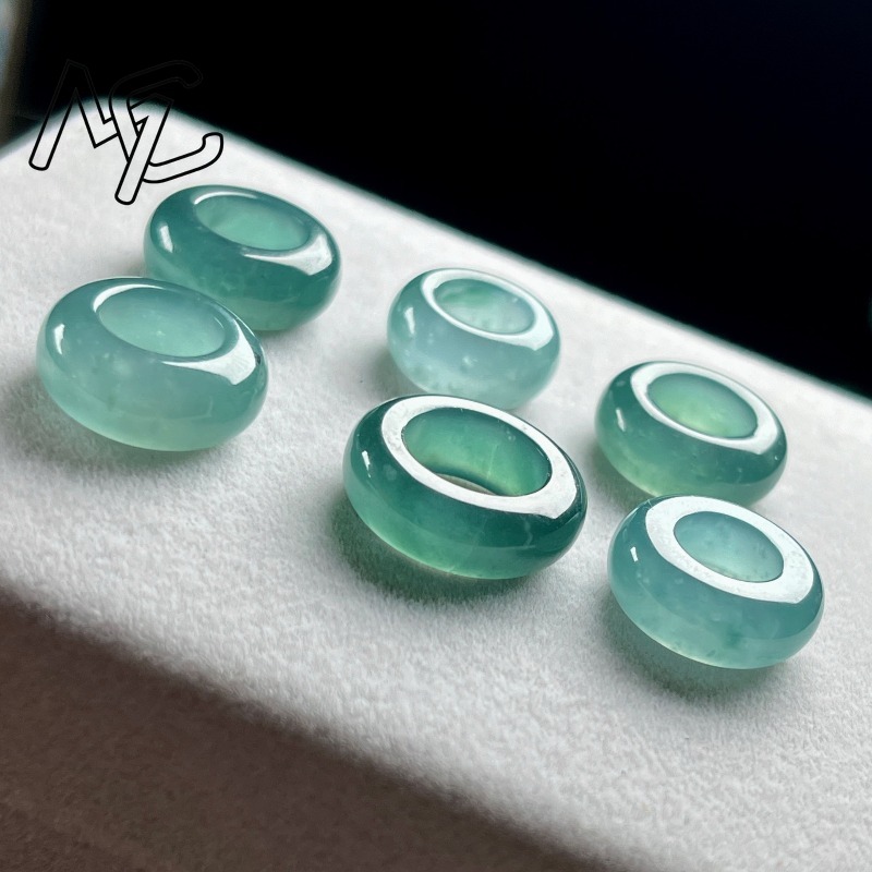 Natural Emerald Blue Water Luc - Rings recension och pris
